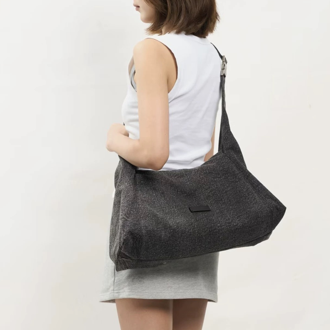 Minimal Drape Hobo