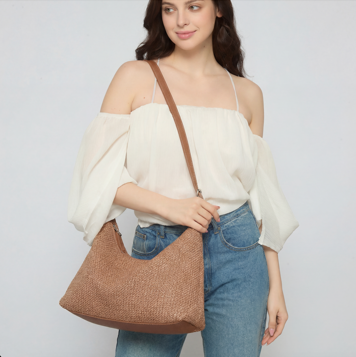 Soft Curve Raffia Bag