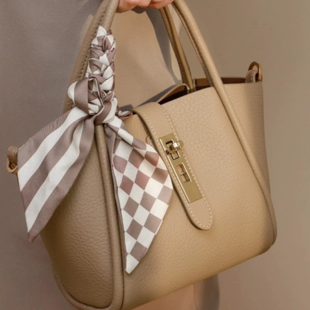 Charm Ribbon Tote